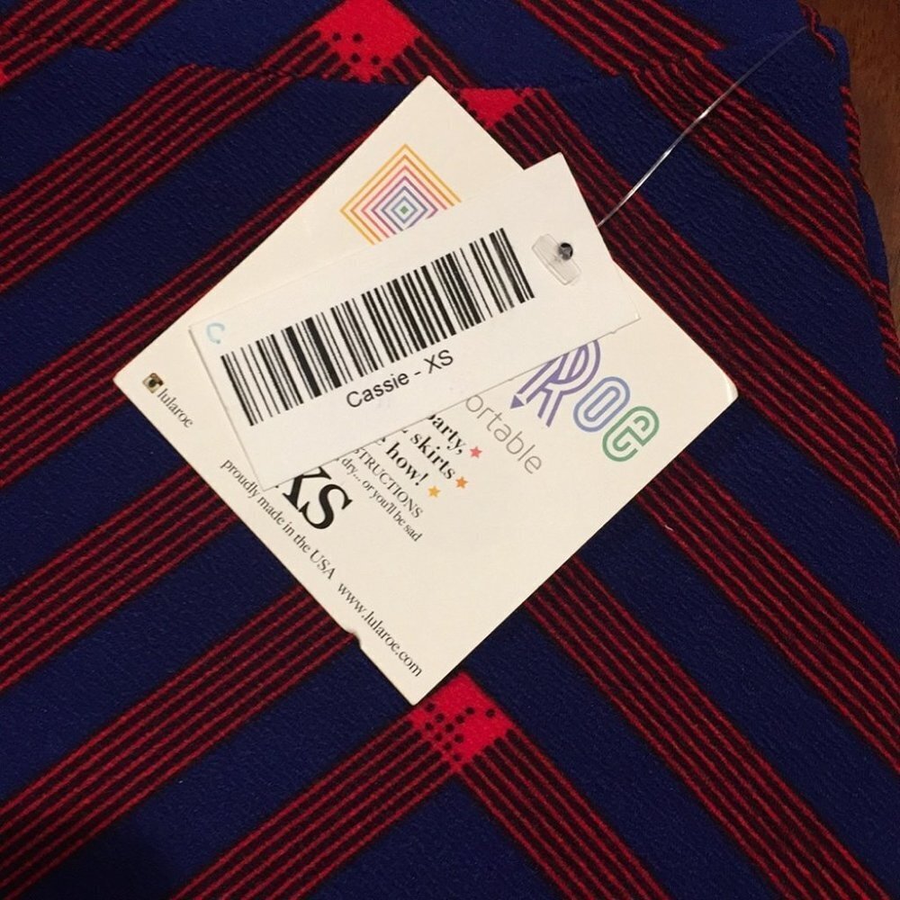 XS LuLaRoe‎ Cassie Skirt B06 34 - Picture 2 of 4